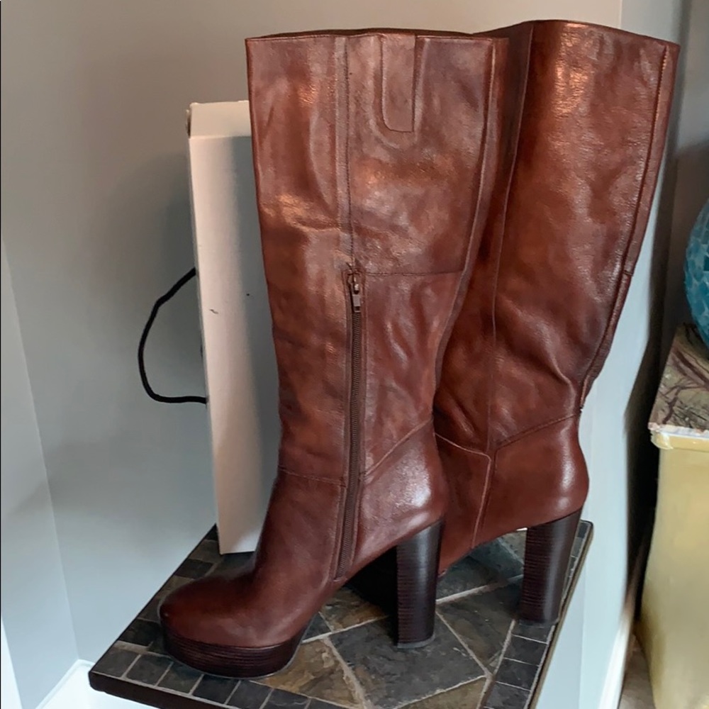 Nine West Scapegoat Brown Platform Boots - NWOT